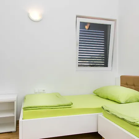 Kula Appartement *