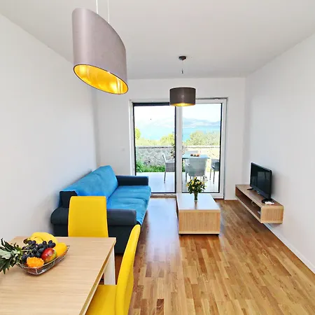 Apartment Kula